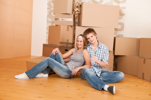 Removal van and transport options for moving jobs