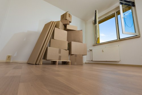 Moving team preparing a quote for a larger Notting Hill home move