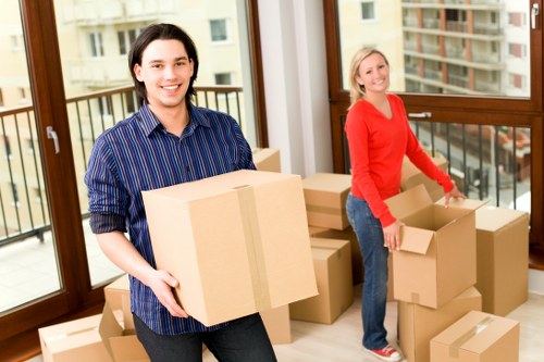 Cubic-yard estimate example for a local relocation job
